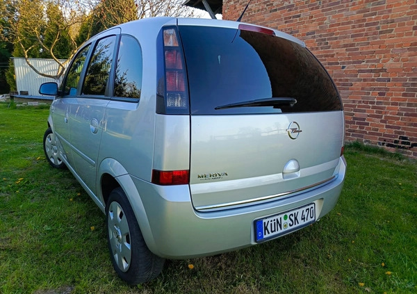 Opel Meriva cena 11999 przebieg: 151000, rok produkcji 2009 z Praszka małe 781